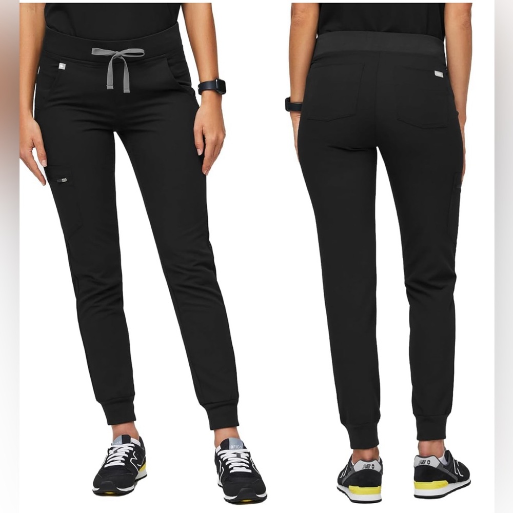 FIGS NWOT Womens Zamora Jogger Scrub Pant Black Size Medium Regular length